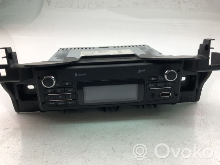 Mercedes-Benz Citan W415 Radio/CD/DVD/GPS head unit 281150213R