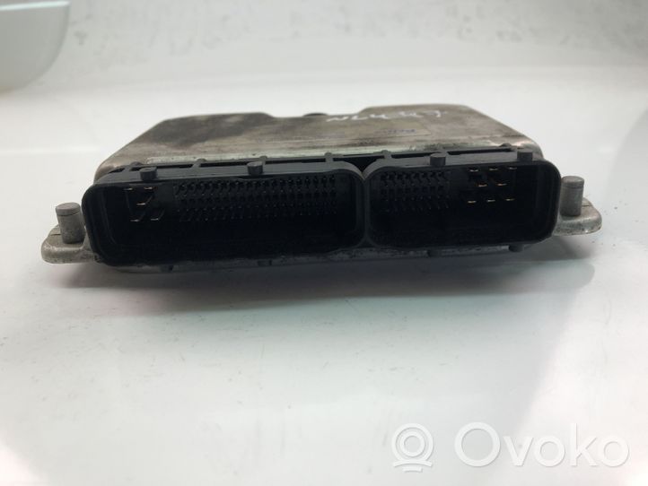 Hyundai Matrix Sterownik / Moduł ECU 180700000A