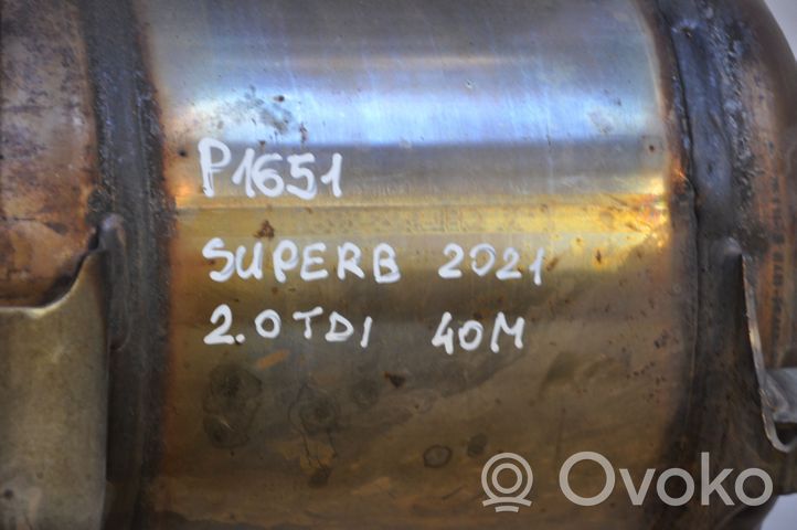 Skoda Superb B8 (3V) Filtre à particules catalyseur FAP / DPF 05L131601D