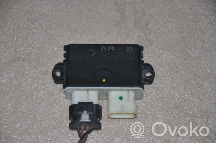 Citroen C4 II Picasso Czujnik otwarcia klapy bagażnika 9809260680