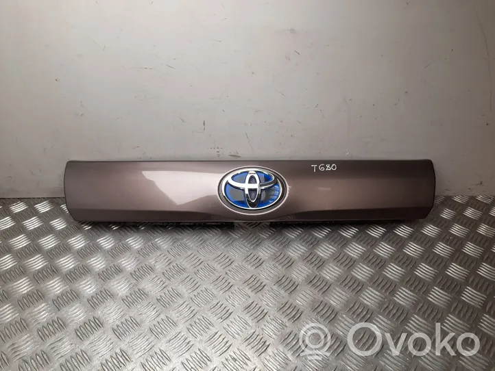 Toyota Prius+ (ZVW40) Katon muotolistan suoja 7680147140