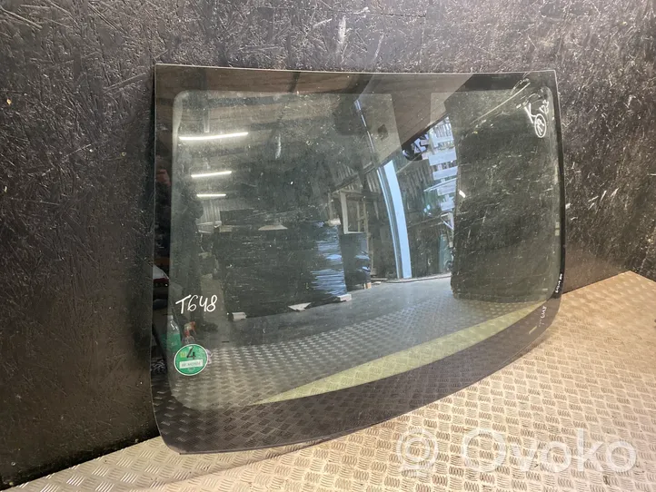 Opel Vivaro Front windscreen/windshield window 