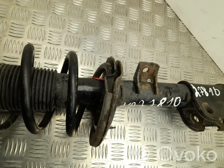 KIA Sorento Front shock absorber with coil spring 