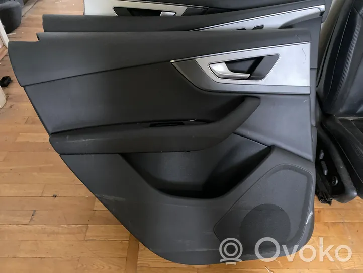 Audi Q7 4M Seat set 