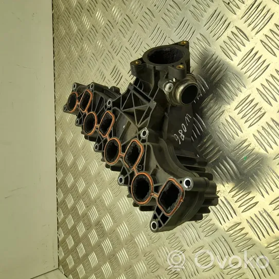 Volkswagen PASSAT B7 Intake manifold 03L129711BC