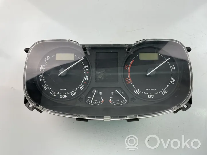 Skoda Octavia Mk1 (1U) Compteur de vitesse tableau de bord 1U0920800A