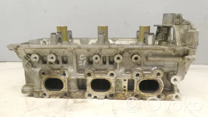 Nissan Interstar Engine head VQ35DE