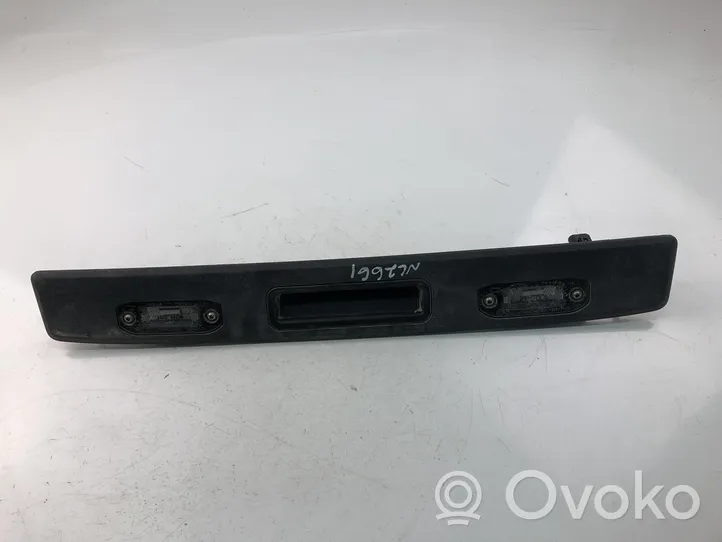 Volvo V70 Number plate light 31301162