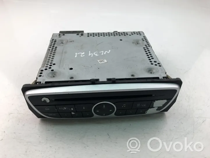 Renault Megane II Panel / Radioodtwarzacz CD/DVD/GPS 281150030R