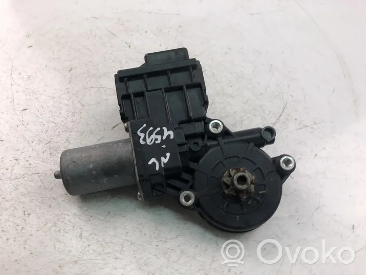 Toyota Prius (XW50) Wiper motor 8571047160