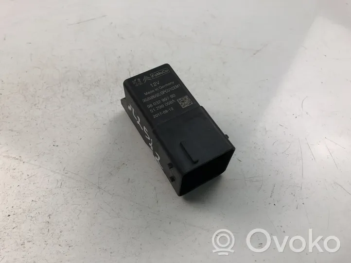 Citroen C4 II Przekaźnik / Modul układu ogrzewania wstępnego 9803299780