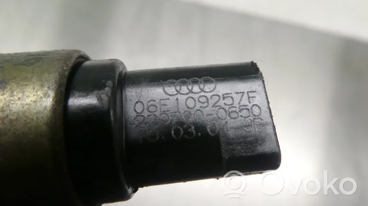 Audi A6 S6 C6 4F Support de boîte de vitesses 06E109257F