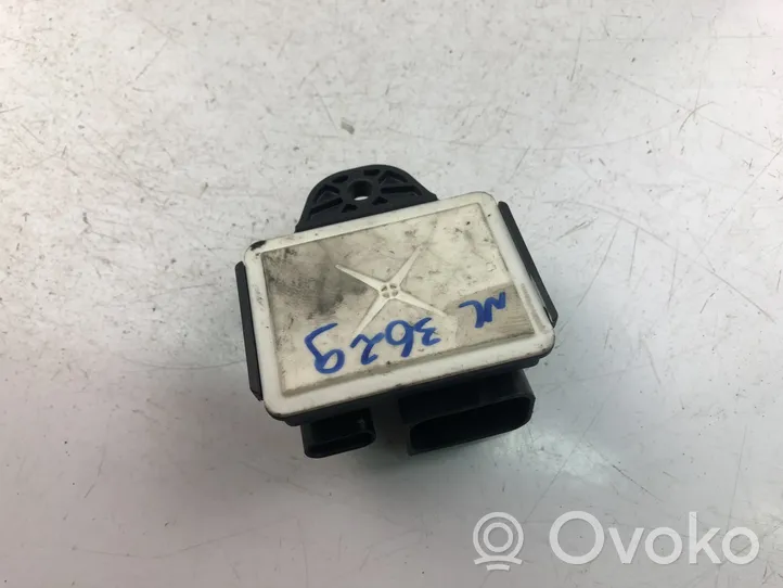 BMW 3 F30 F35 F31 Other relay 8570087
