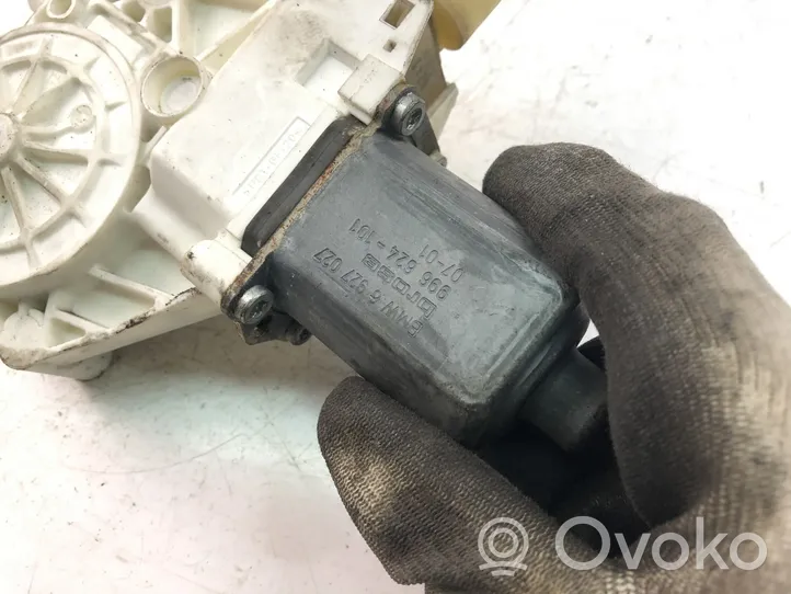 Volkswagen Golf V Motorino alzacristalli della portiera anteriore 1K0959703C