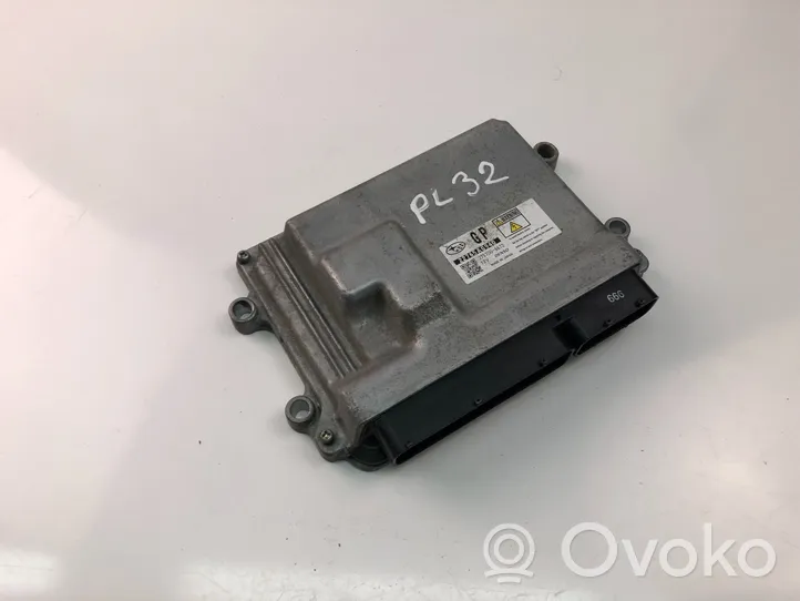 Subaru Legacy Calculateur moteur ECU 22765AG940