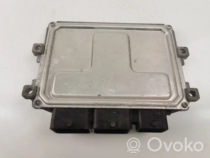 Peugeot 208 Sterownik / Moduł ECU 9805895780