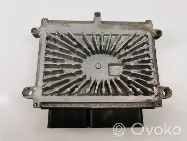 Volvo V50 Calculateur moteur ECU P30650677