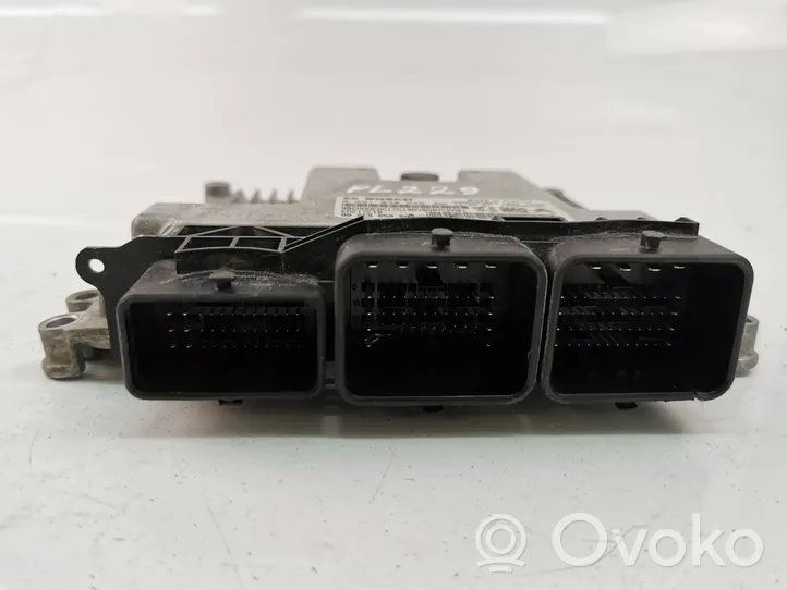 Peugeot 2008 I Calculateur moteur ECU 9807885980