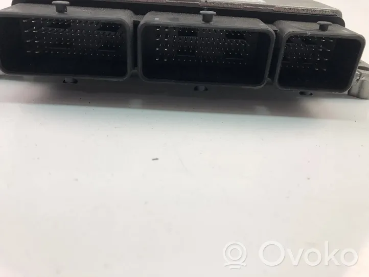 Renault Captur Sterownik / Moduł ECU 237101511S