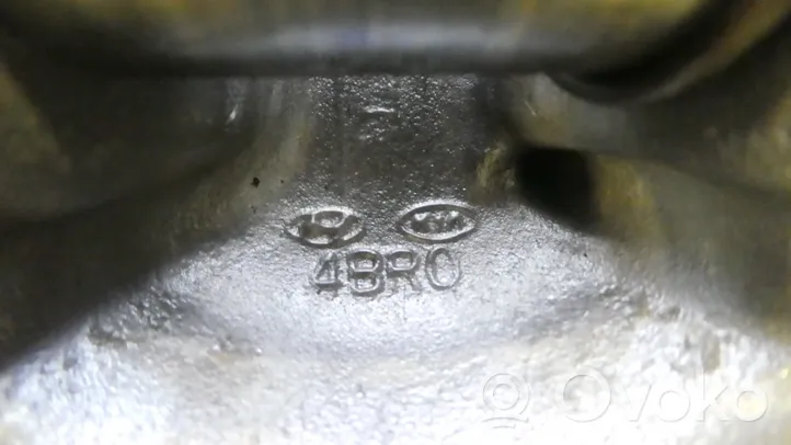 KIA Sorento Piston with connecting rod D4CB