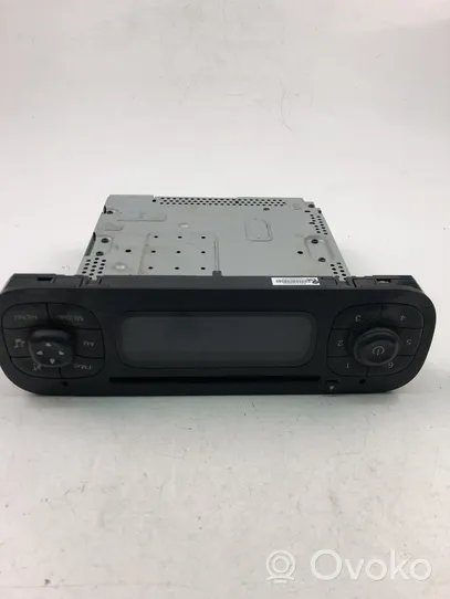 Fiat Panda II Panel / Radioodtwarzacz CD/DVD/GPS 735567054