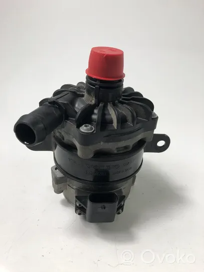 Volvo S90, V90 Kühlwasserpumpe Wasserpumpe 31368284