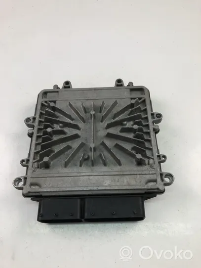 Volvo V60 Calculateur moteur ECU 31336983