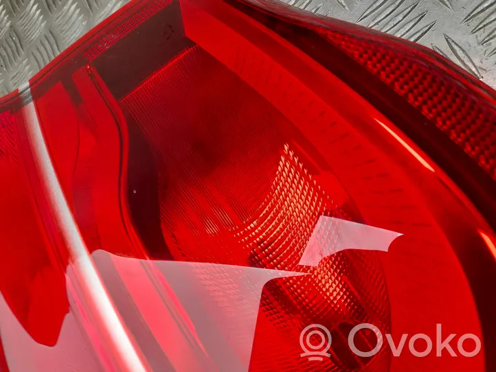 BMW X1 F48 F49 Rear/tail lights 7350714