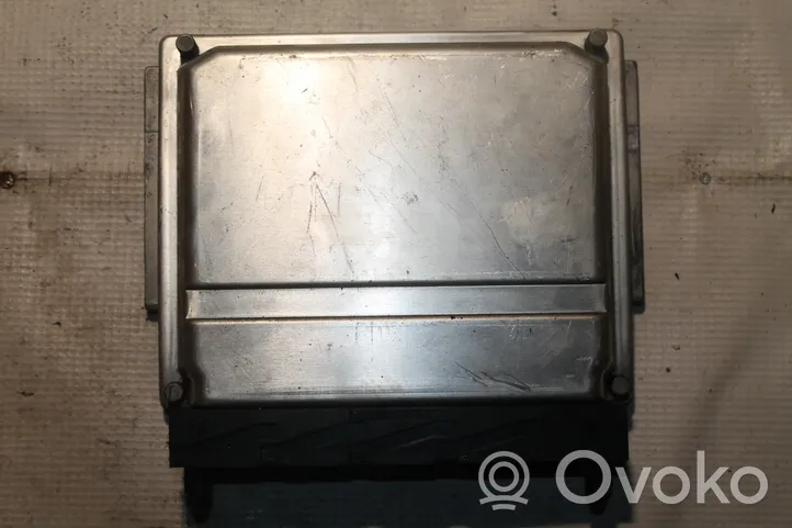 Volvo S60 Sterownik / Moduł ECU 08677708