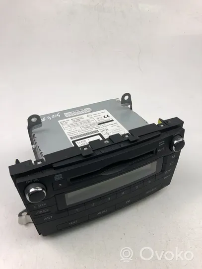 Toyota Avensis T270 Unità principale autoradio/CD/DVD/GPS 8612005150