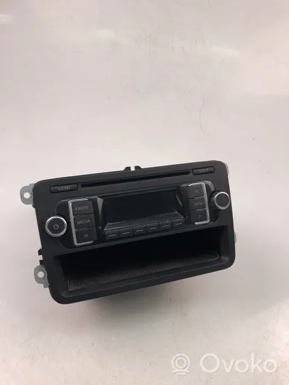 Volkswagen Caddy Radio/CD/DVD/GPS-pääyksikkö 5K0035156A