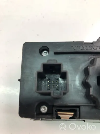 Volvo V70 Light switch 30739414