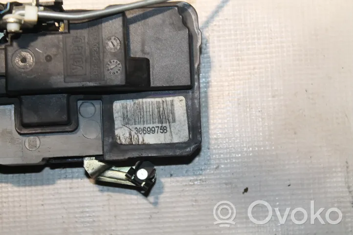 Volvo XC70 Rear door lock 30699758