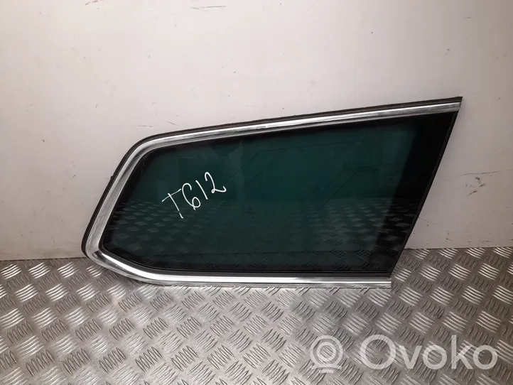 Volkswagen Golf VII Rear door window/glass frame 3G9845298BT