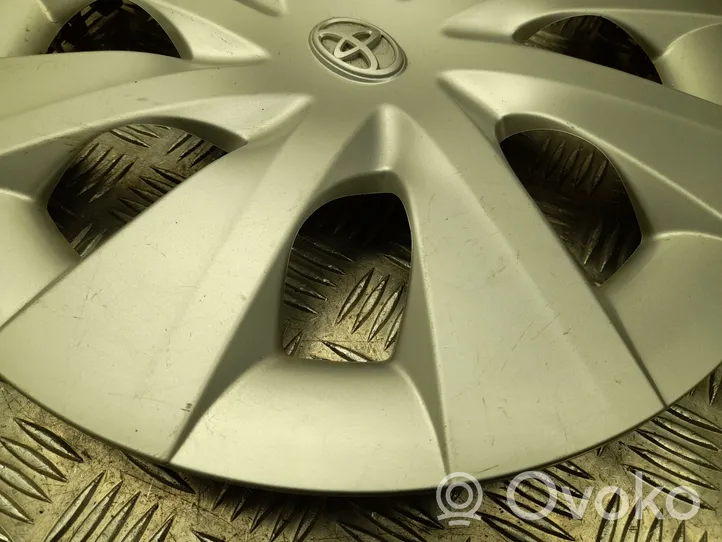 Toyota Verso-S R 15 riteņa dekoratīvais disks (-i) 4260252450
