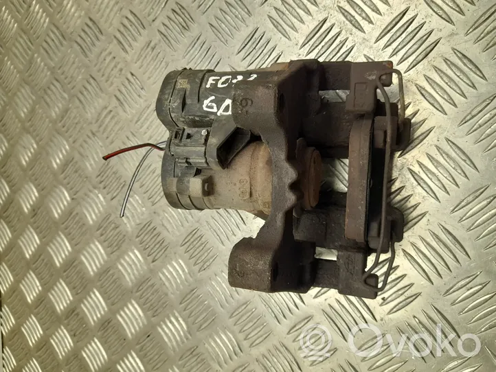 Volkswagen PASSAT B8 Rear brake caliper 3Q0615406E