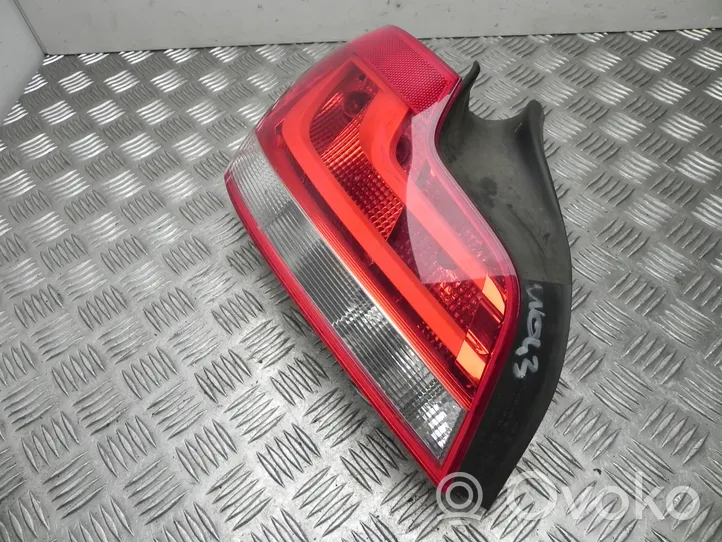 BMW 1 E82 E88 Rear/tail lights 7273429