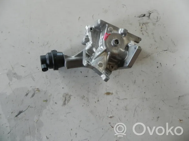 Mercedes-Benz C AMG W205 EGR valve A6511420407