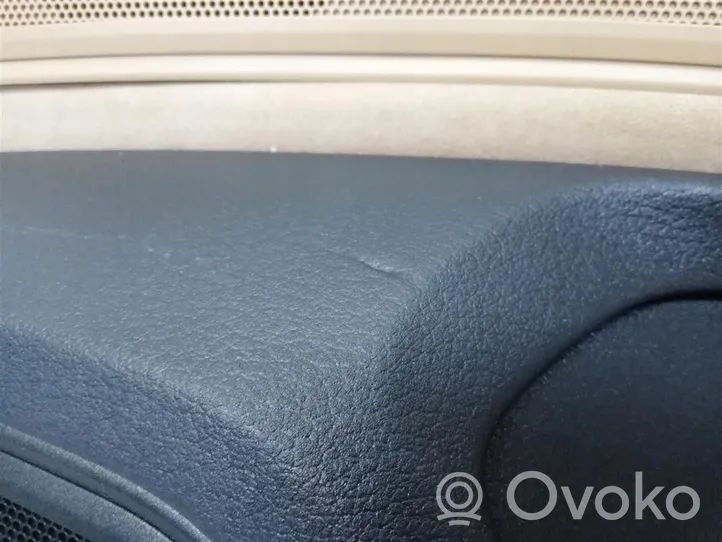 Audi A8 S8 D5 Rivestimento del pannello della portiera posteriore 