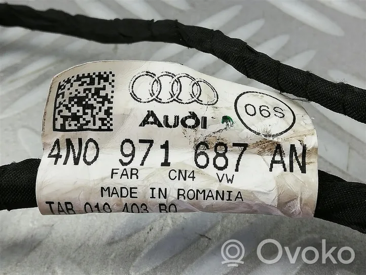 Audi A8 S8 D5 Tarpinė priekinių laidų 4N0971687AN