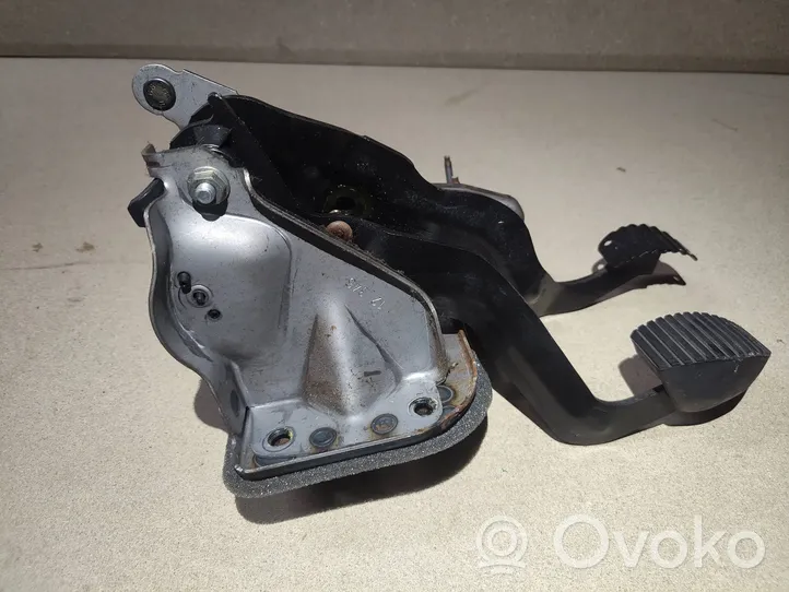 Citroen DS3 Pedal assembly 