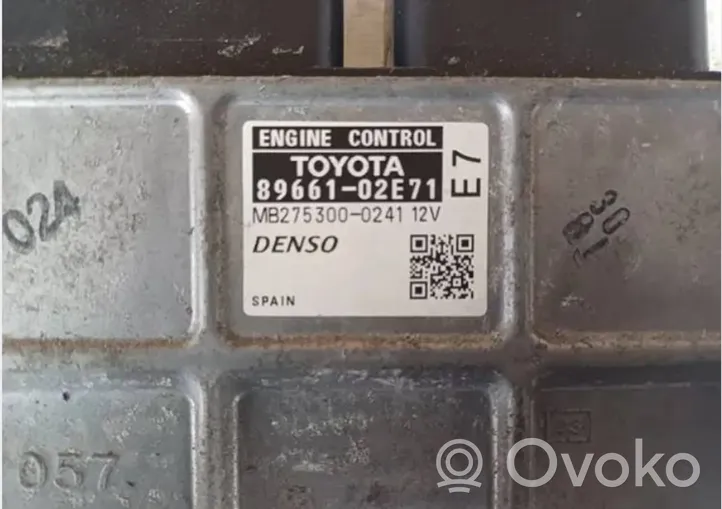 Toyota Corolla E120 E130 Calculateur moteur ECU 89661-02E71