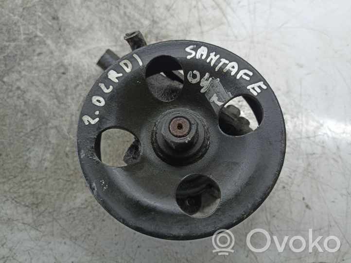 Hyundai Santa Fe Ohjaustehostimen pumppu 5711026300