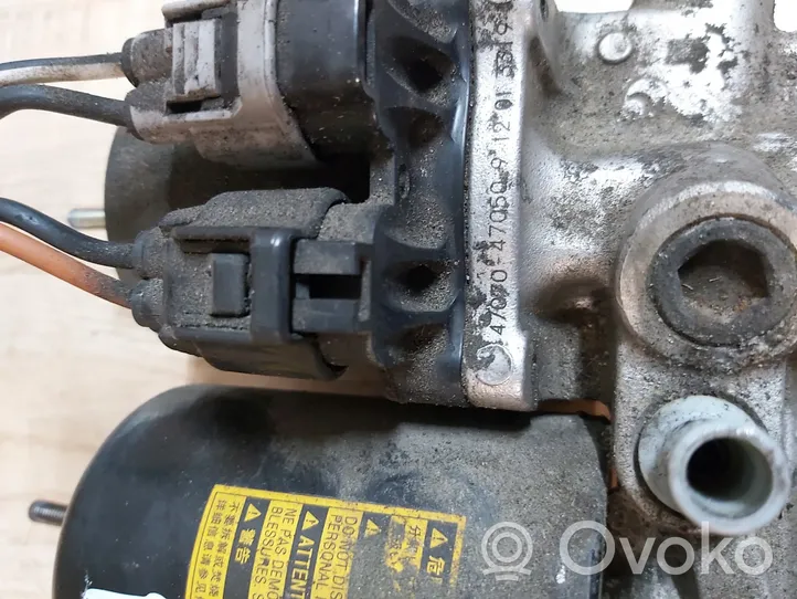 Toyota RAV 4 (XA30) Cilindro del sistema frenante 47070-47050