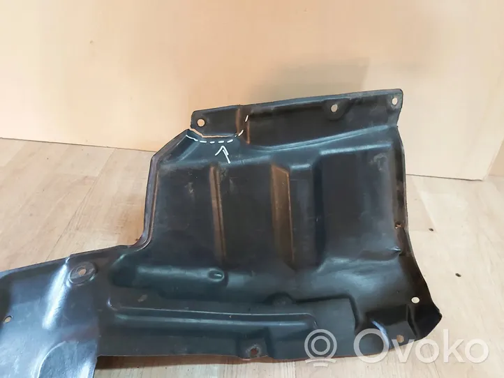 Toyota Celica T230 Cache de protection sous moteur 