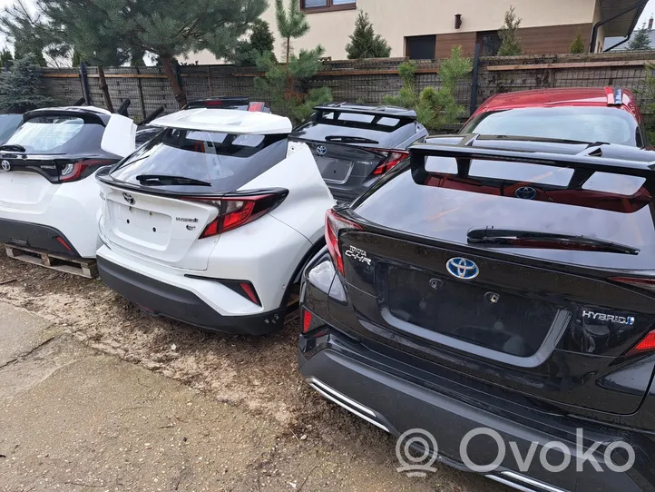 Toyota C-HR Supporto/guarnizione in poliuretano espanso del parafango 