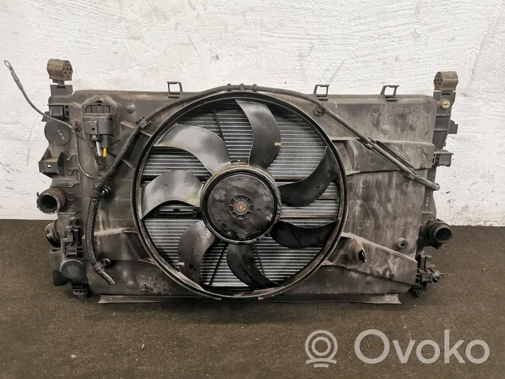 Opel Zafira C Set del radiatore 