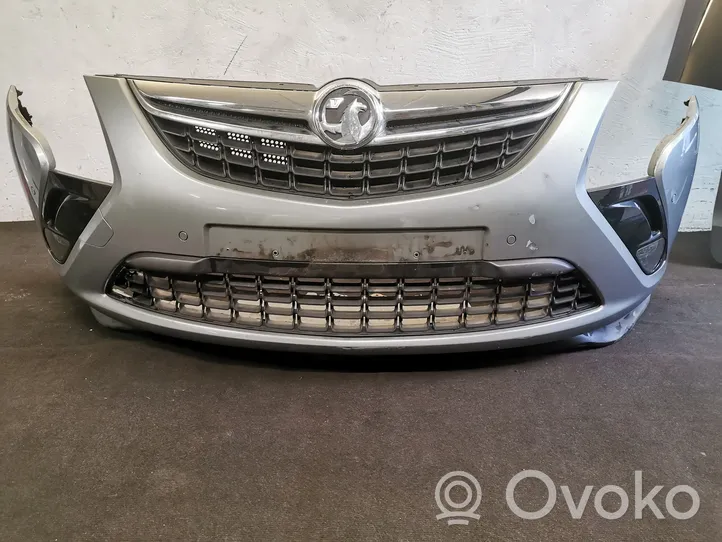 Opel Zafira C Front bumper 