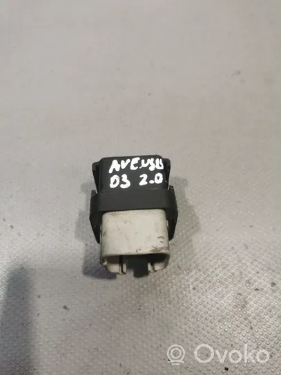 Toyota Avensis T250 Przekaźnik / Modul układu ogrzewania wstępnego 2861067010