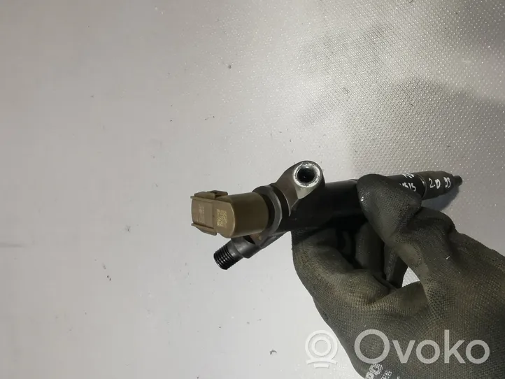 Toyota Avensis T270 Fuel injector 236700R100